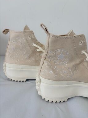 Converse Platform Run Star Hike Floral Embroidered High Top Sneakers Sz 7.5 EUC